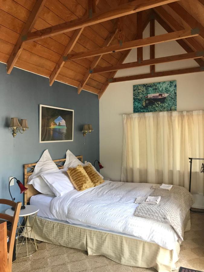 Waterfront Bed And Breakfast Піктон Екстер'єр фото