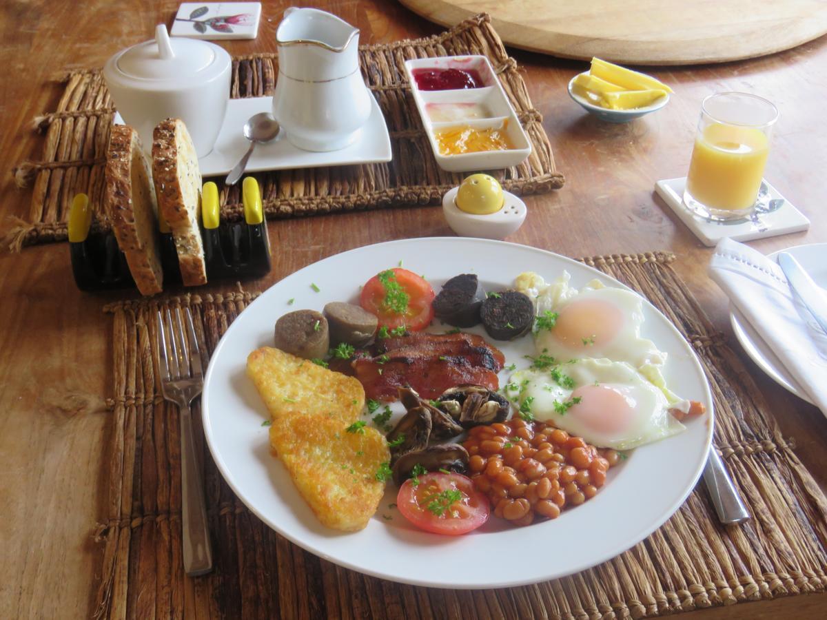 Waterfront Bed And Breakfast Піктон Екстер'єр фото